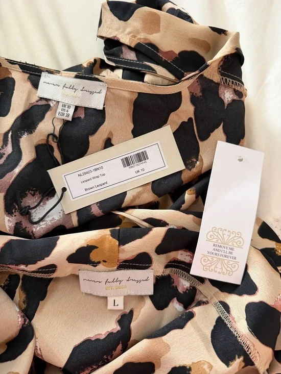 NEVER FULL DRESSED Wrap Skirt in Leopard Sz L - NWOT - Picture 4 of 11